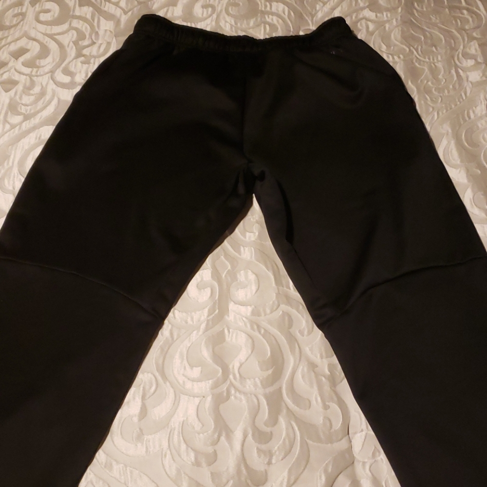 Sweatpants - Picture 4 of 5